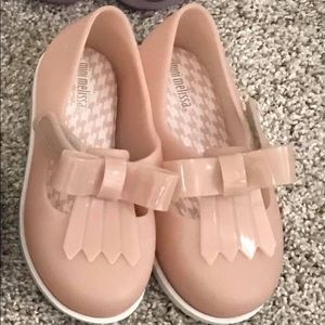 BNWT light pink mini melissa